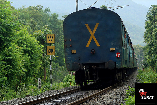 western-railway-suspends